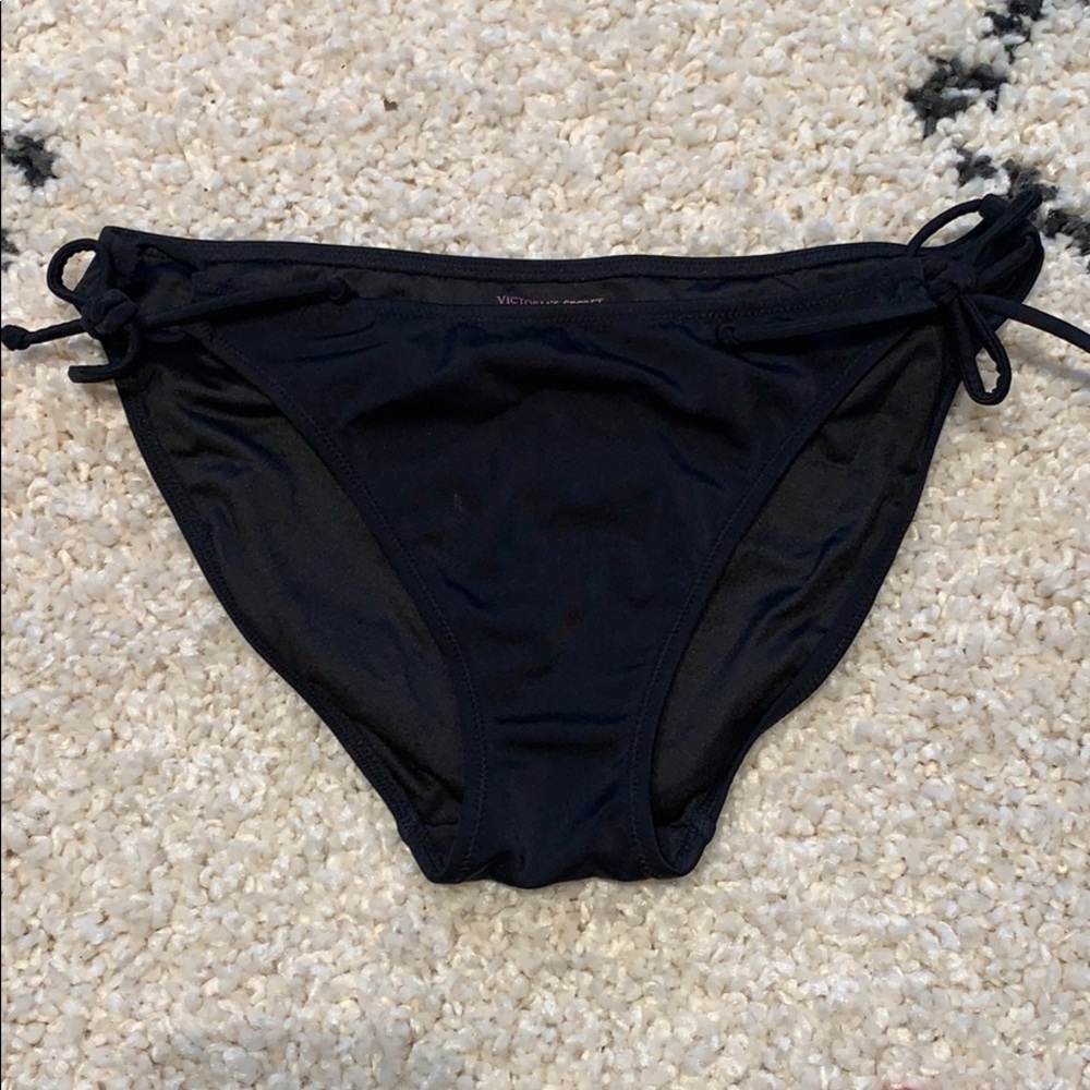 Victoria’s Secret swimsuit bottoms
